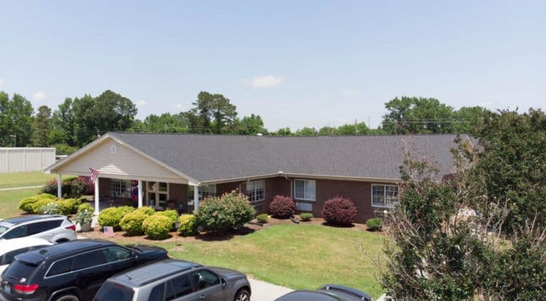The Gardens of Rose Hill in Rose Hill, NC - Main View