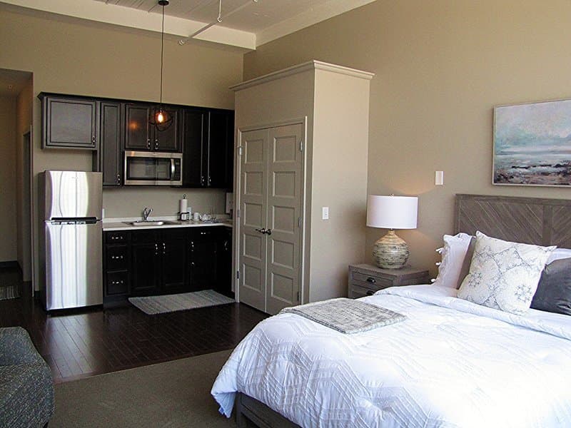 The Mansion on Main - Senior living in New Albany, Indiana