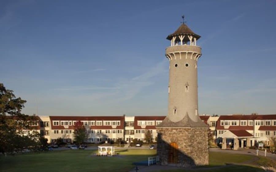 The Overlook in Charlton, MA - Main View