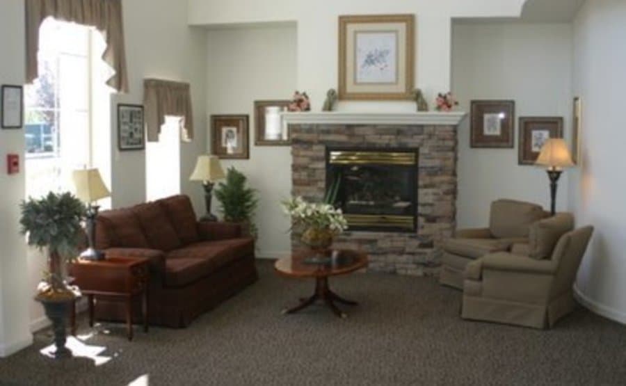 The Pointe at Grants Pass in Grants Pass, OR - Main View