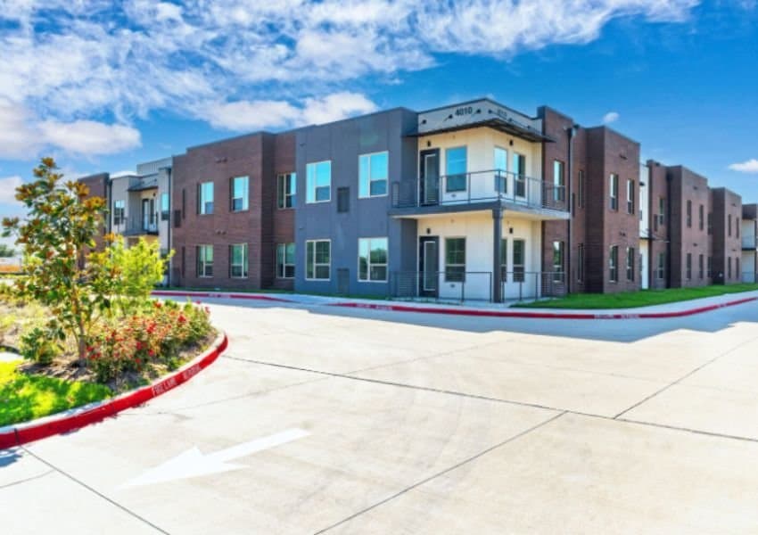 The Retreat at Carrollton in Carrollton, TX