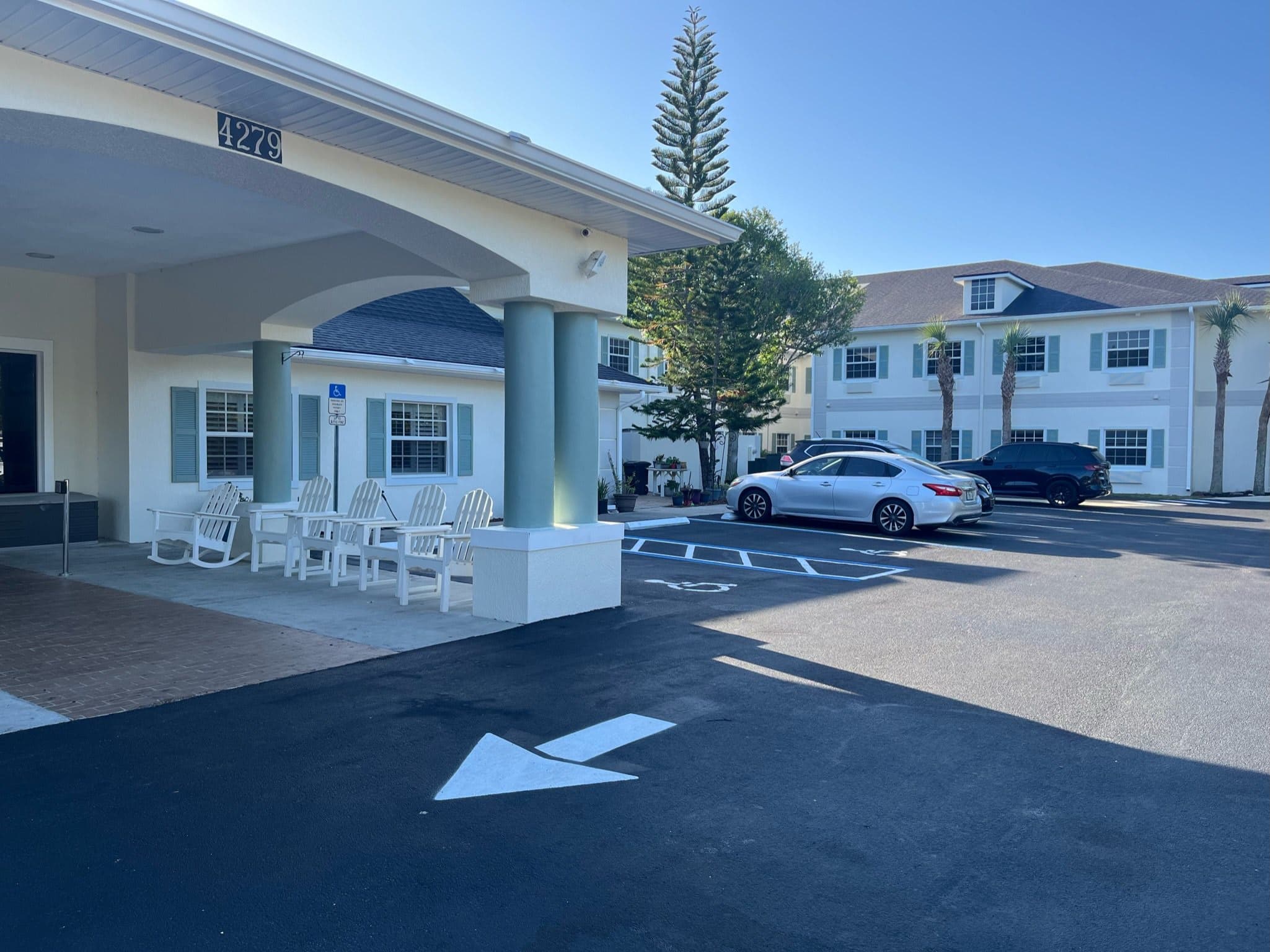 Cedar Creek Assisted Living in Merritt Island, FL - Main View
