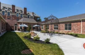 The Washington Apartments in Bellevue, KY - Main View