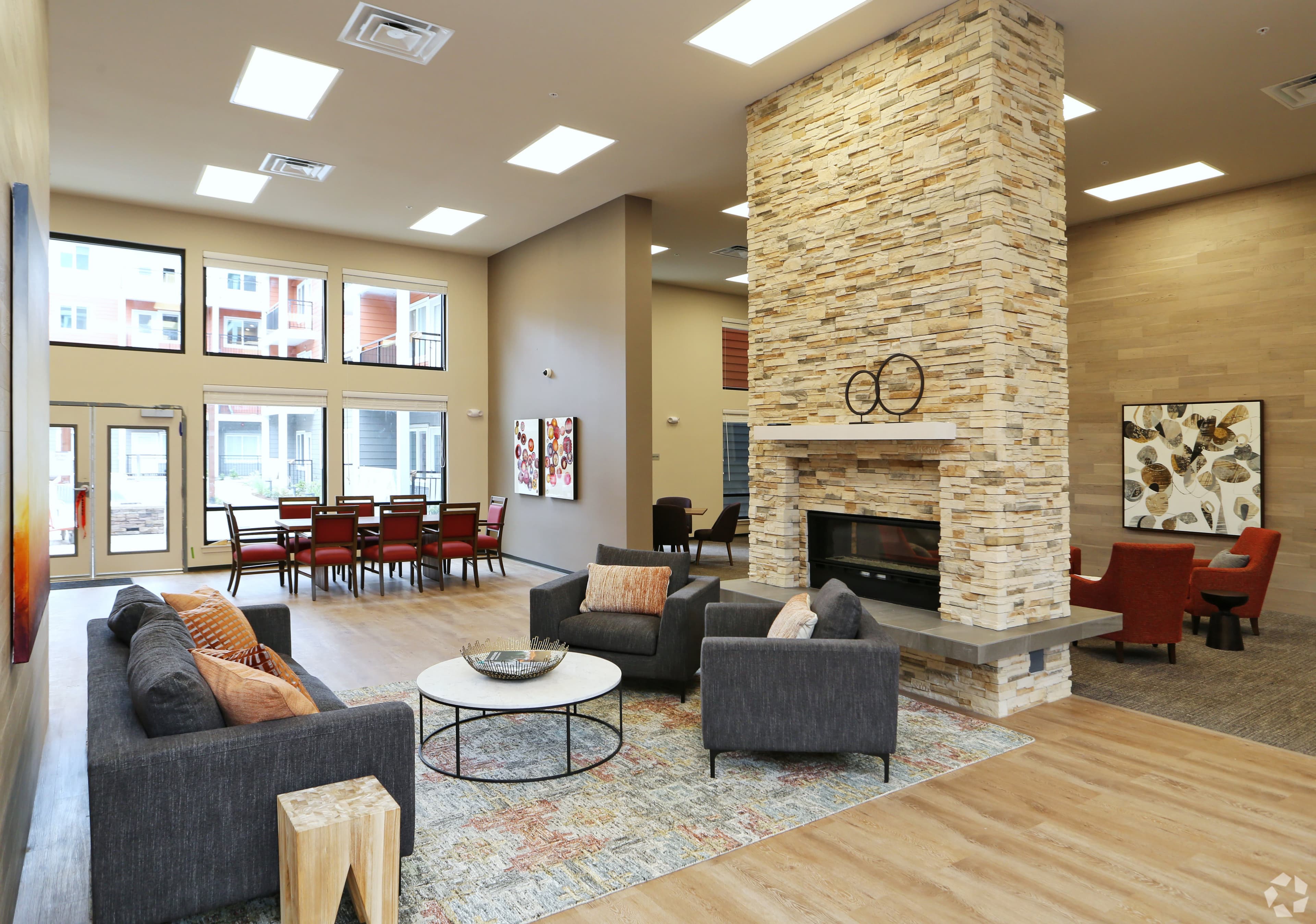 Cedar Pointe in Arlington, WA - Main View