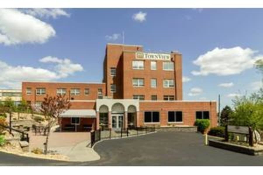 Townview Health and Rehabilitation Center in Canonsburg, PA - Main View