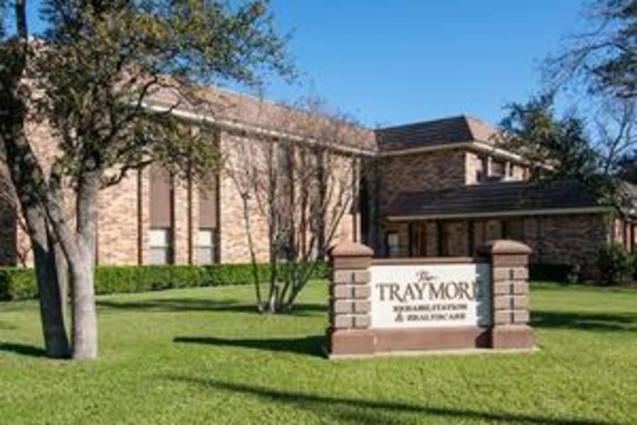 Traymore Nursing Center in Dallas, TX - Main View