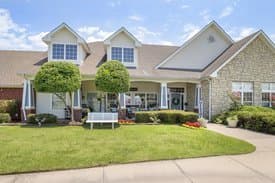 Treetops Apartments in Broken Arrow, OK