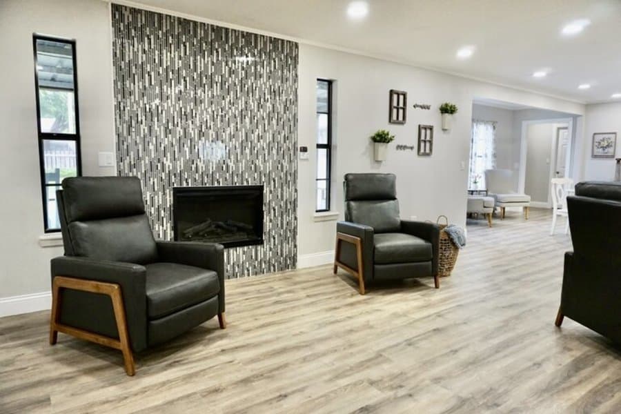 Trinity Senior Living in Graham, TX - Main View