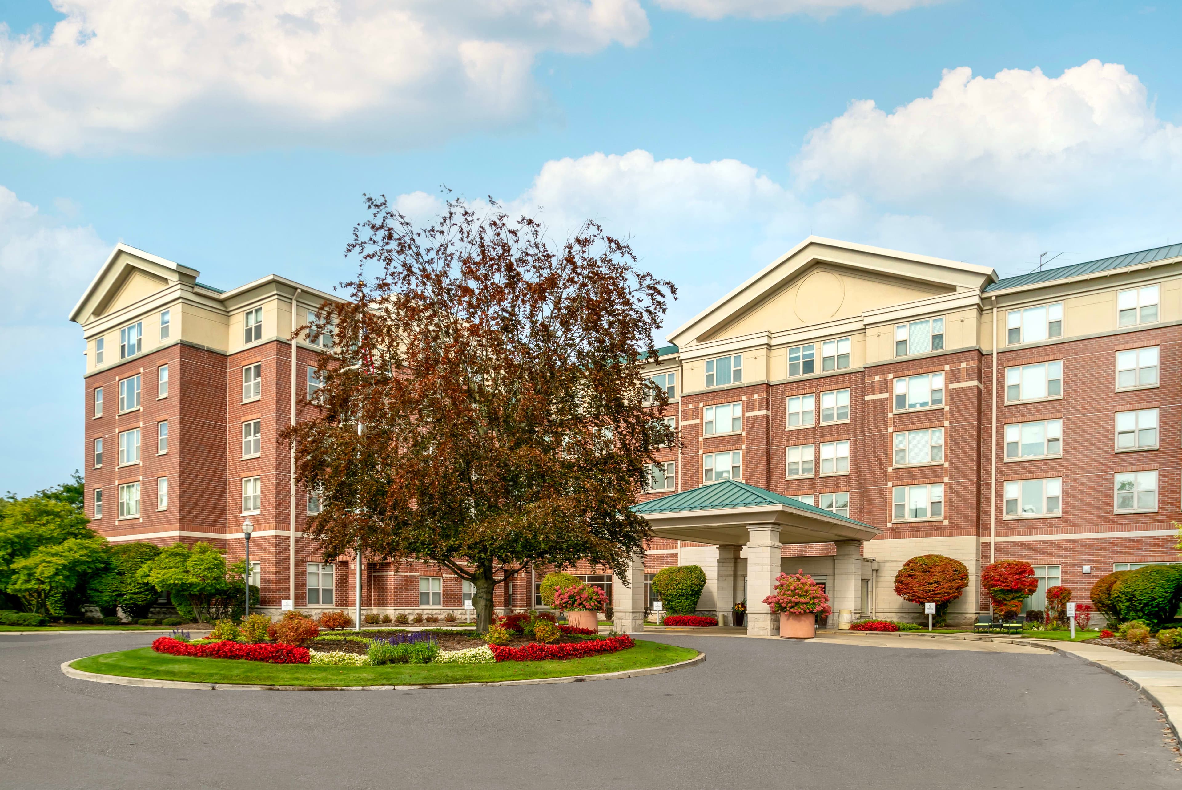 Brookdale Southfield in Southfield, MI - Main View