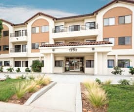 Tustin Care Center in Tustin, CA - Main View