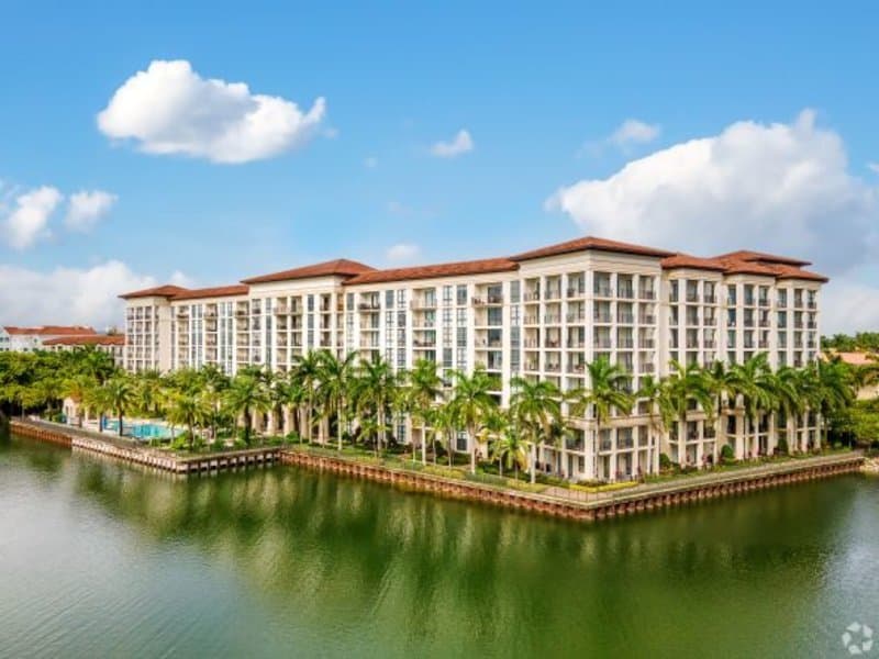 Upside Ft. Lauderdale in Fort Lauderdale, FL - Main View