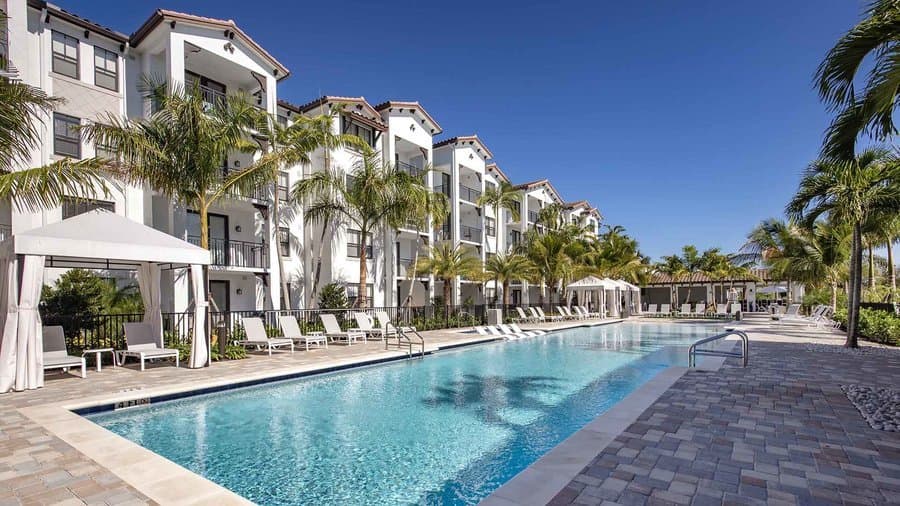 Upside+ Naples in Naples, FL - Main View