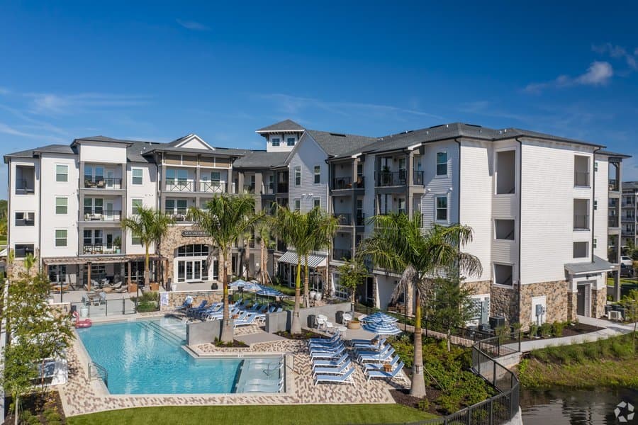 Upside+ Sarasota in Sarasota, FL - Main View