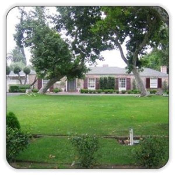 Valencia Manor Care in San Bernardino, CA - Main View