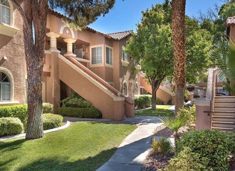 Valley View Senior Apartments in Las Vegas, NV - Main View