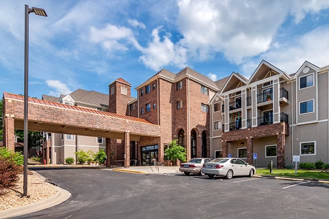 Brookdale Wornall Place in Kansas City, MO - Main View