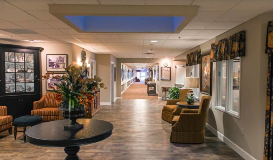 Waverly Inn Memory Care Community in Arlington Heights, IL