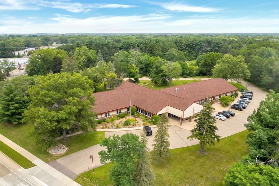 Wellington Place of Whiting in Stevens Point, WI - Main View