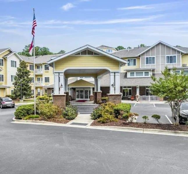 Whispering Pines Gracious Retirement Living in Raleigh, NC