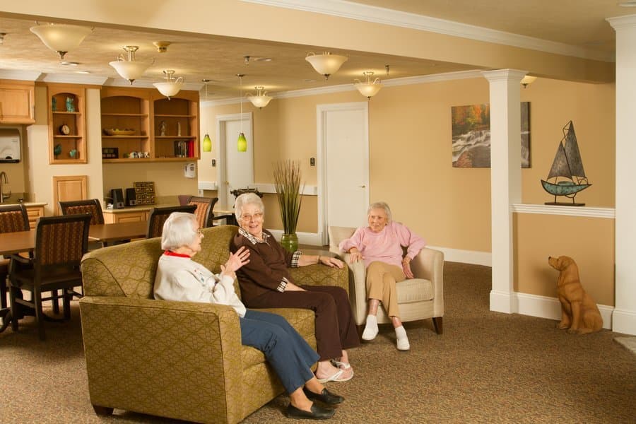 White Oaks in Lawton, MI - Main View