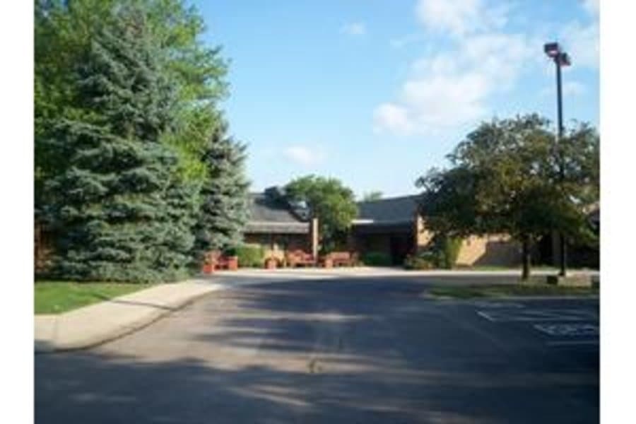 Willowbend Living Center in Muncie, IN - Main View