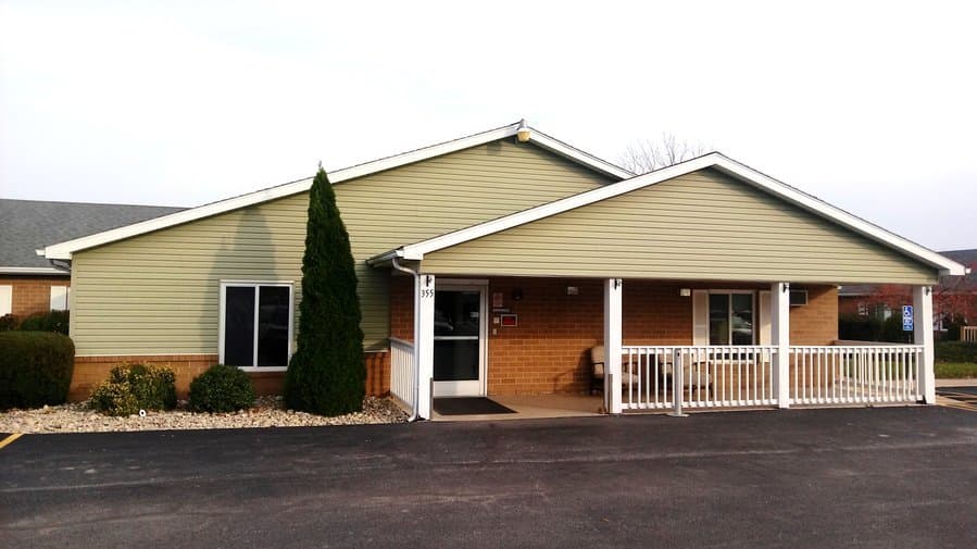 Windsor Lane Healthcare Center - Senior living in Gibsonburg, Ohio