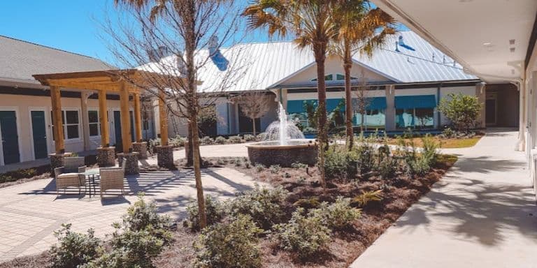 A Banyan Residence Assisted Living Resort in Oxford, FL - Main View