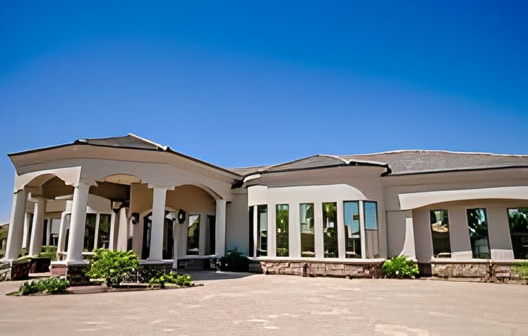 AZ Happy Valley Royal Care Home in Peoria, AZ - Main View