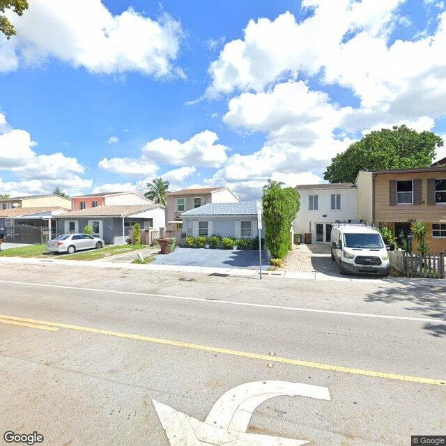 Ailin Living Facility in Hialeah, FL - Main View