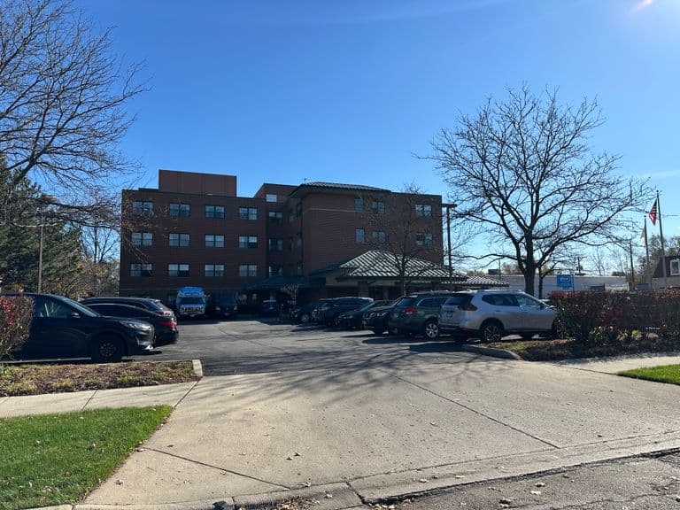 Alden Estates Of Northmoor in Chicago, IL