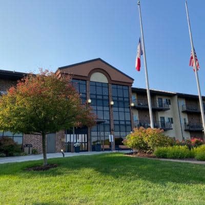 Chapters Living of Council Bluffs in Council Bluffs, IA - Main View