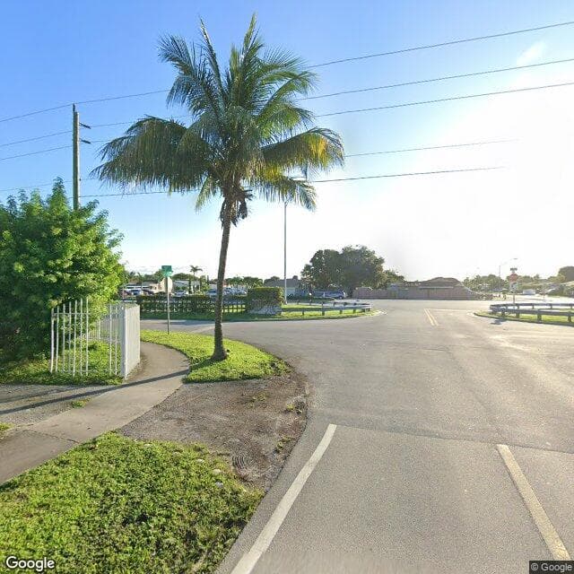 Amigos Alf in Hialeah, FL - Main View