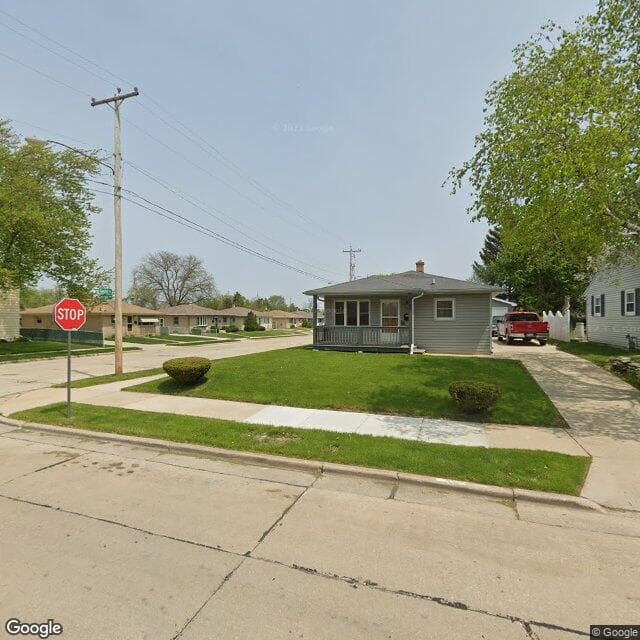 Amys Adult Family Home 4 in Racine, WI - Main View