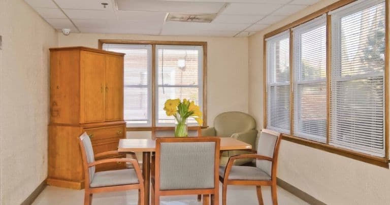 Aperion Care Midlothian in Midlothian, IL - Main View