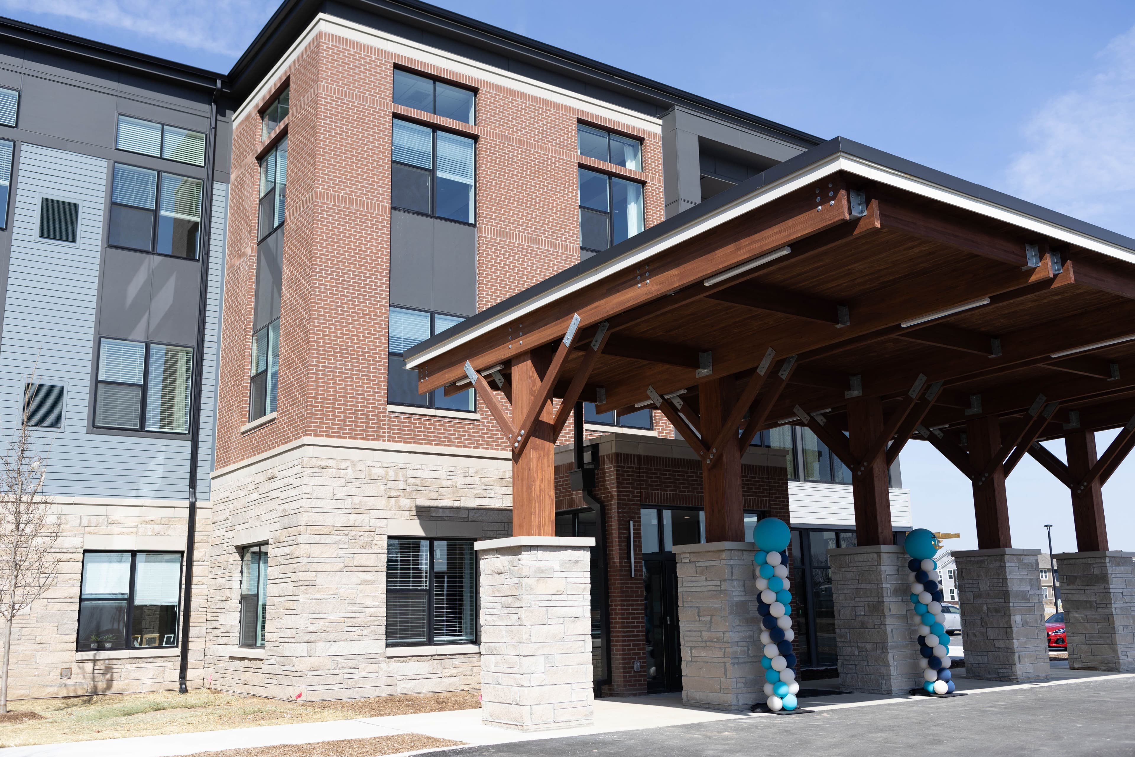 Charter Senior Living of Hobbs Station in Plainfield, IN - Main View