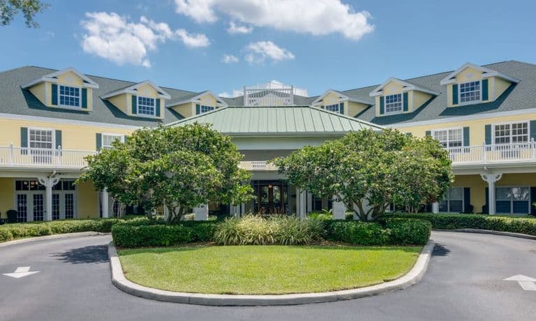 Arbor Oaks at Tyrone - Senior living in Saint Petersburg, Florida