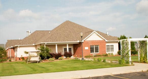 Charter Senior Living of Stepping Stone Falls in Flint, MI - Main View