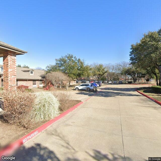 Arbrook Plaza in Arlington, TX - Main View
