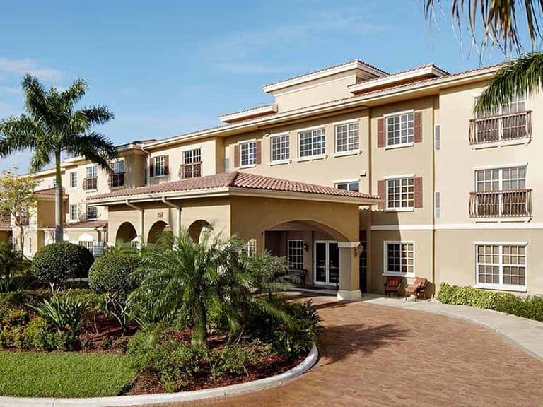 Atria Park Of St. Joseph's in Jupiter, FL - Main View