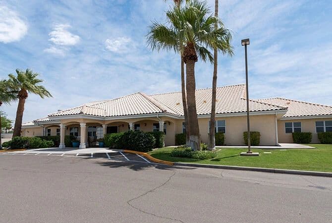 Avista Senior Living Yuma in Yuma, AZ - Main View