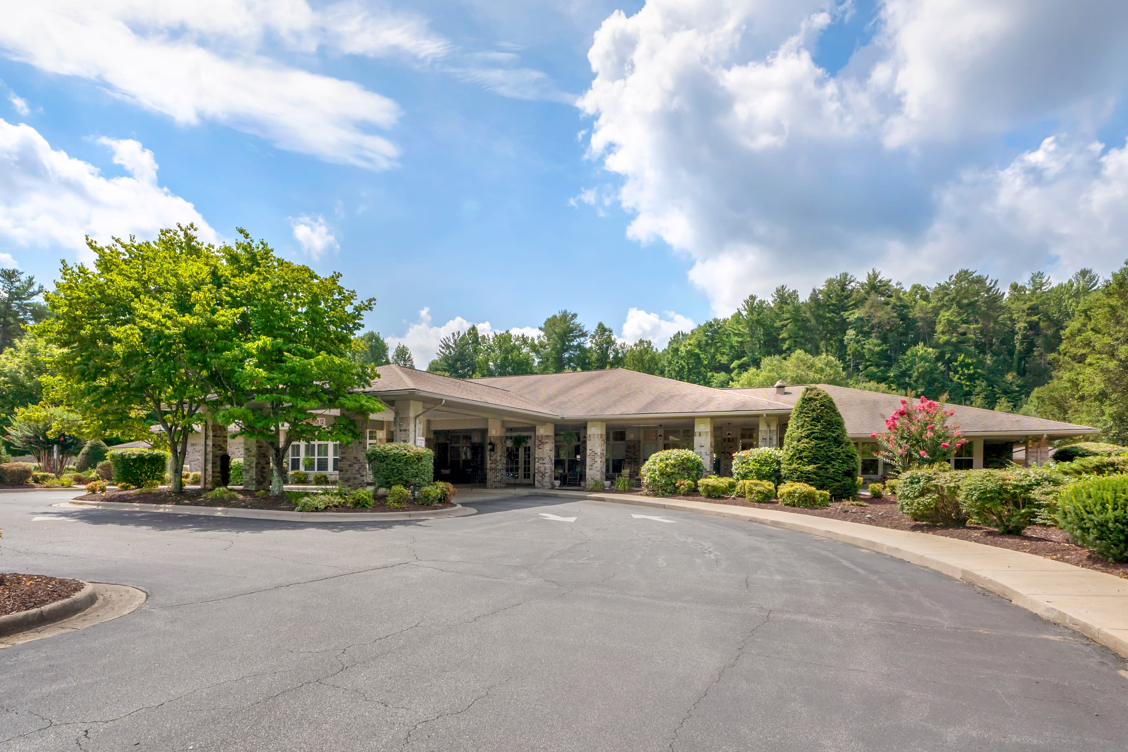 Brookdale Lenoir in Lenoir, NC