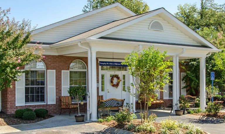 Azalea Court Senior Living in Smyrna, TN