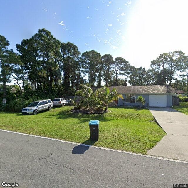B & V La Belle Vie Assisted Living in Palm Bay, FL - Main View