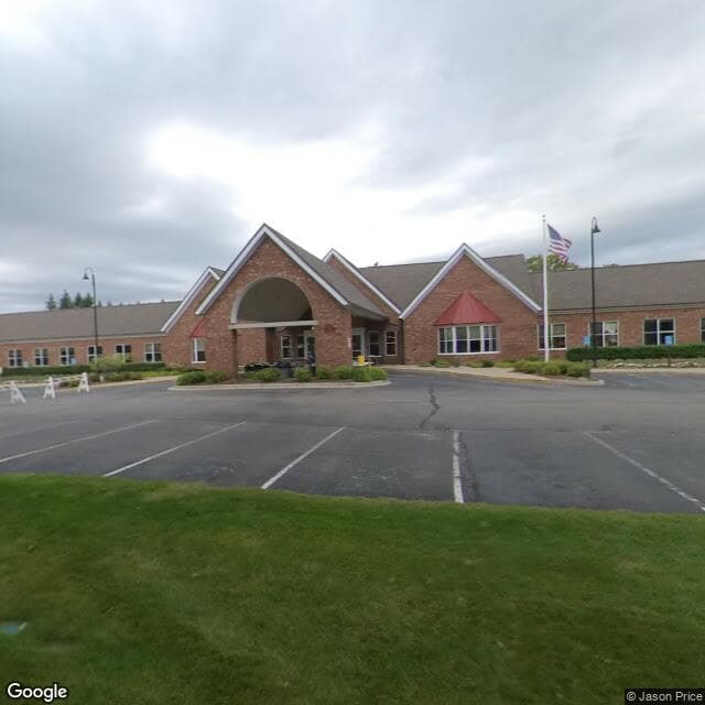 Bay Bluffs-Emmet Co Med Care Fac in Harbor Springs, MI - Main View