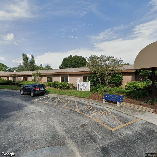 Bay Tree Center in Palm Harbor, FL - Main View