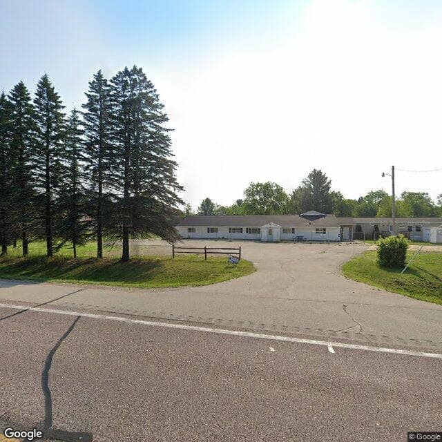 Beacon Home At Sand Point in Gladstone, MI - Main View