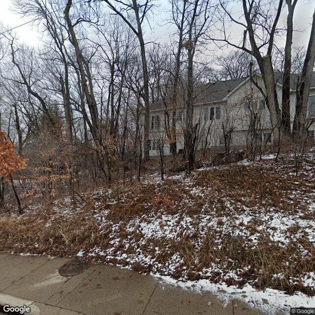 Becky's Place in Eden Prairie, MN - Main View