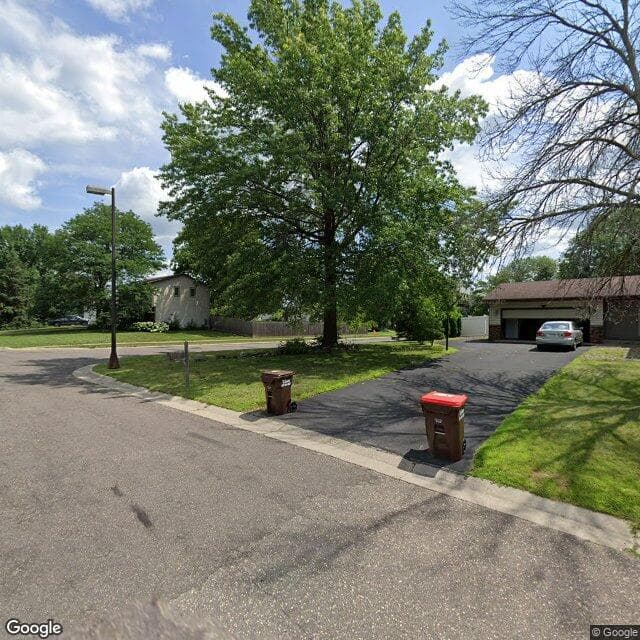 Bestvalue Healthcare in Oakdale, MN - Main View