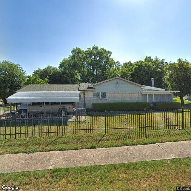 Bluffman House in Dallas, TX - Main View