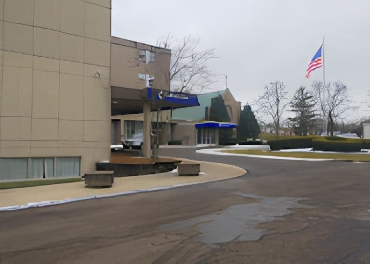Bradford Place in Hamilton, OH - Main View